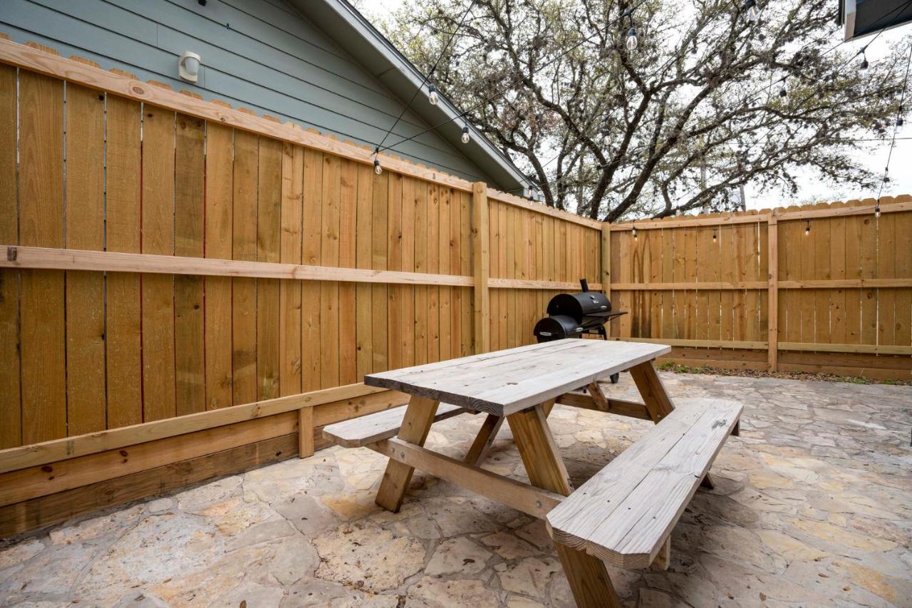 New! The Yellow Door- Downtown Wimberley W/ River Access Exterior foto